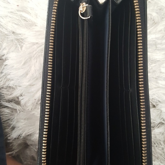 Cole Hann bag and wallet set - Picture 6 of 8